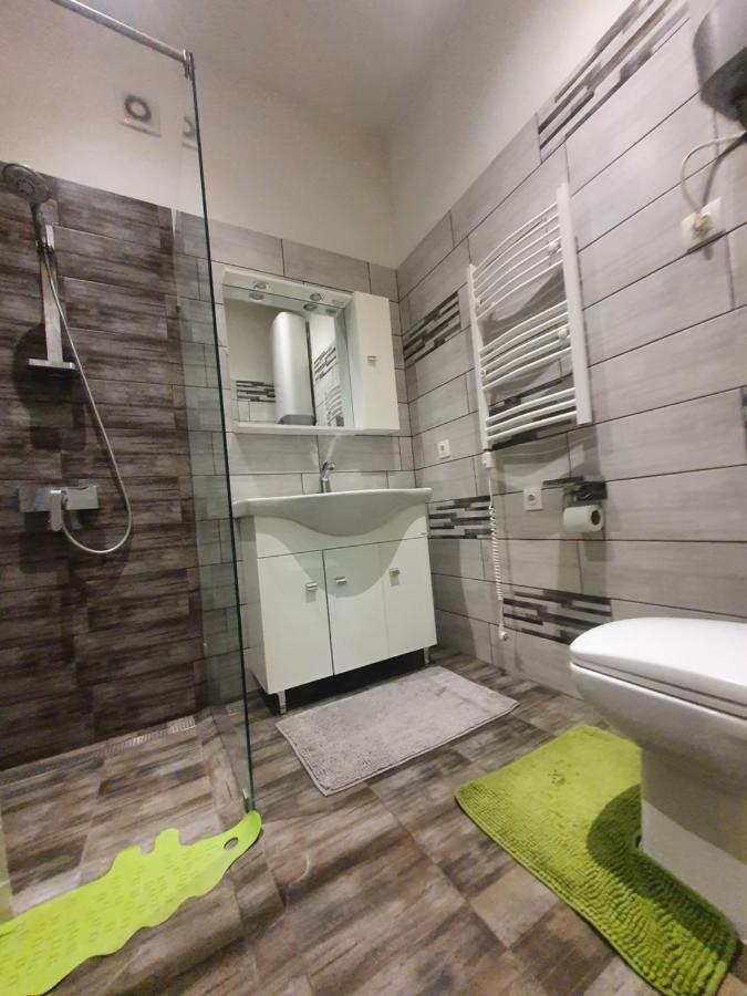 Apartament Art-club *